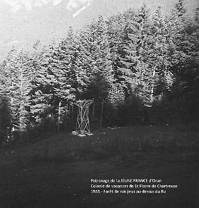 1955 foret de nos jeux au dessus du Ru